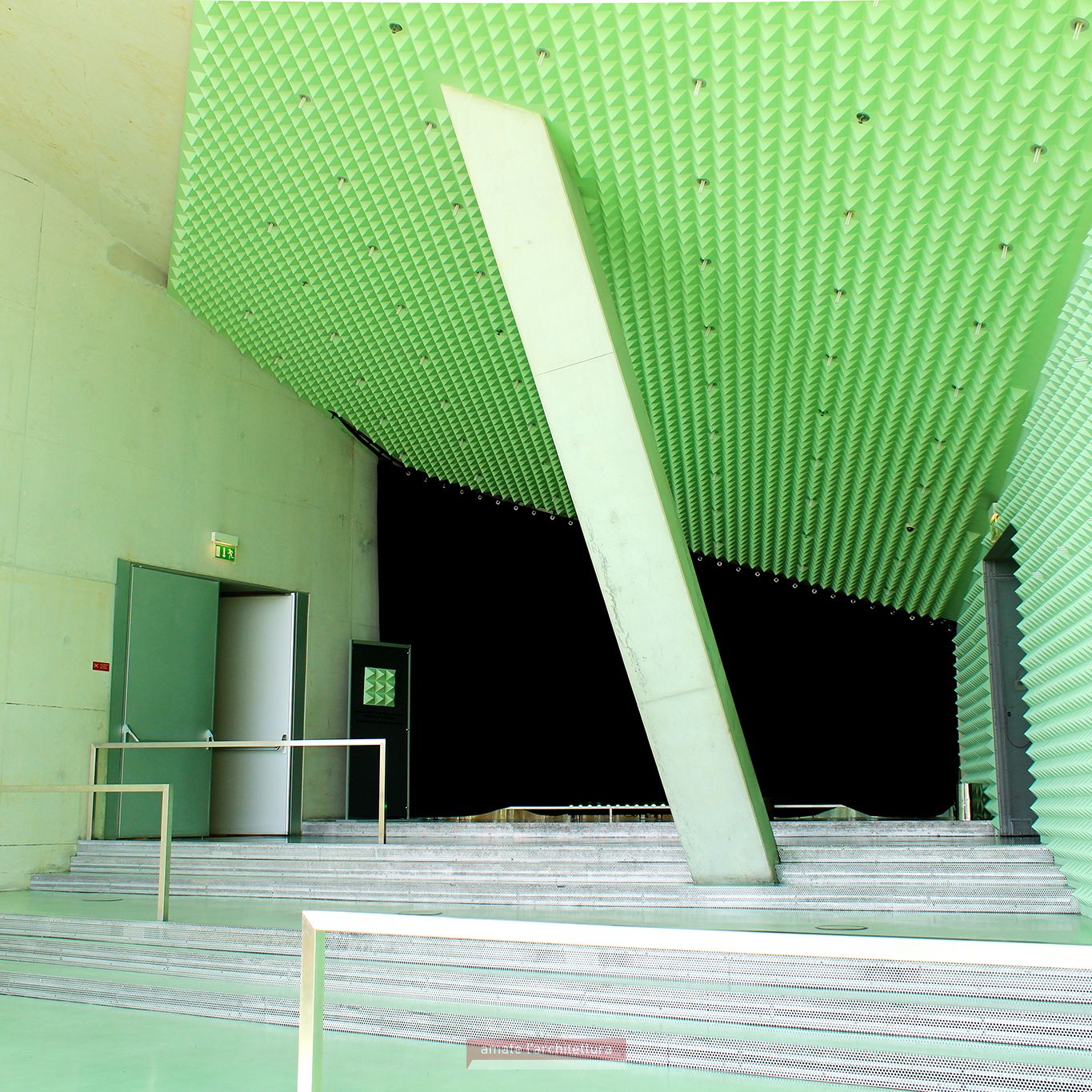 Sala di cybermusica - Casa da Música - Porto - O.M.A.