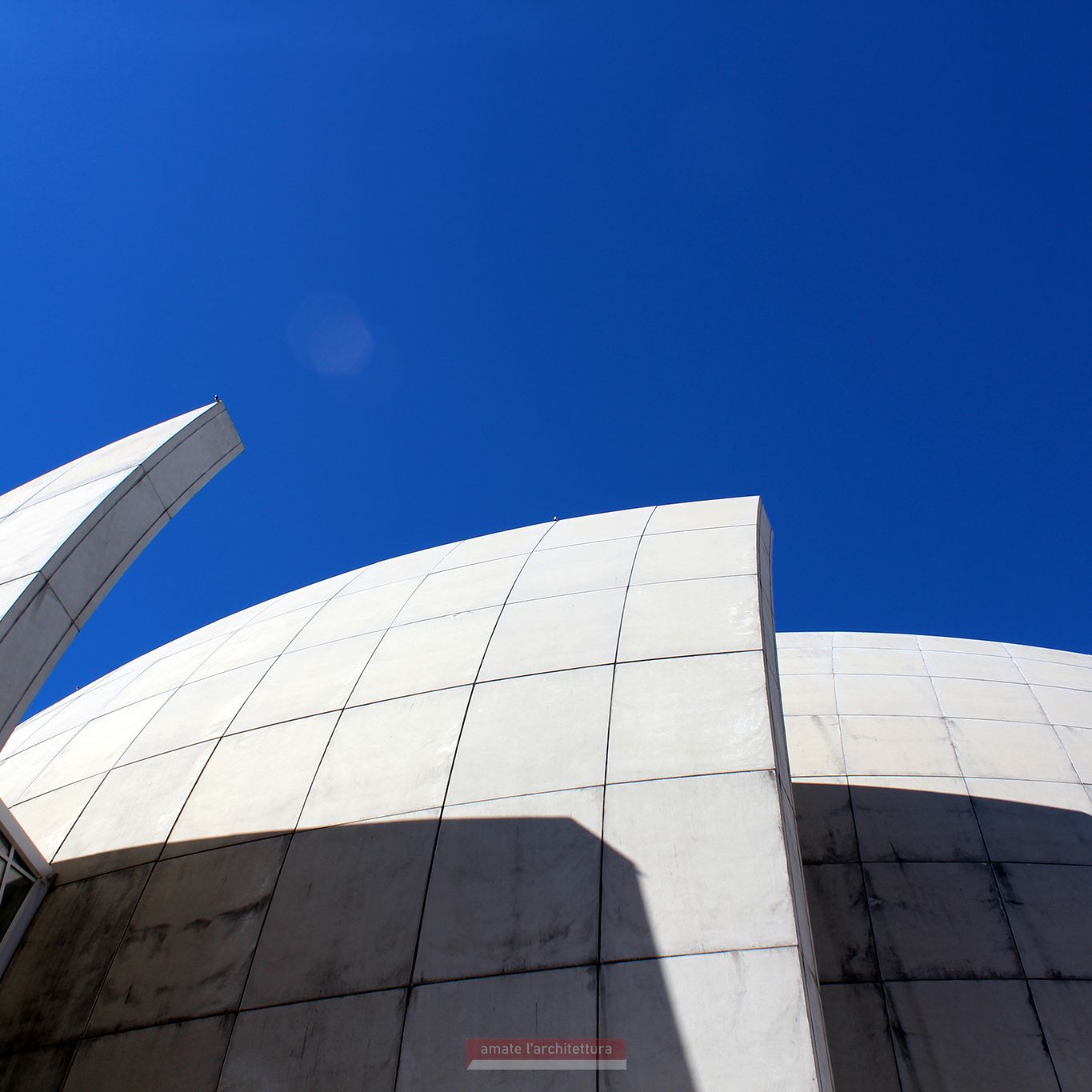 Esterno - Chiesa di Dio Padre Misericordioso - Richard Meier