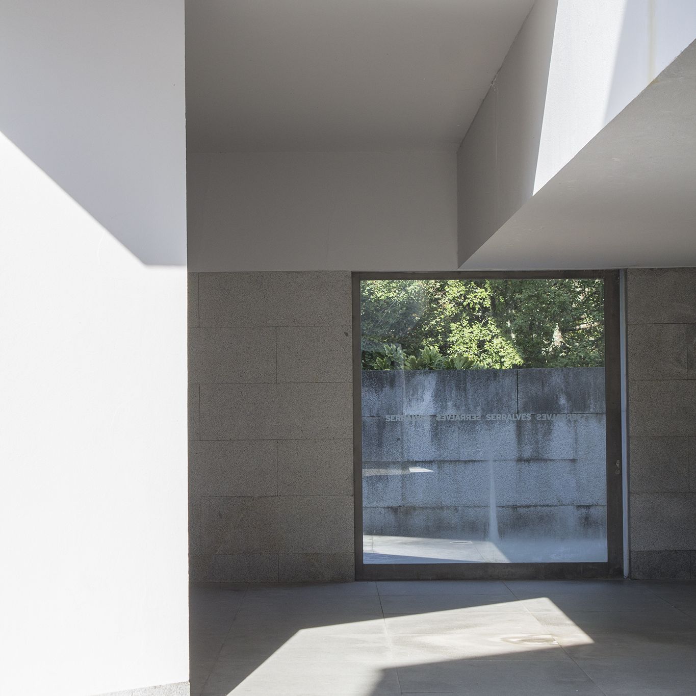 Esterno - Museo d'Arte Contemporanea Serralves – Àlvaro Siza Vieira