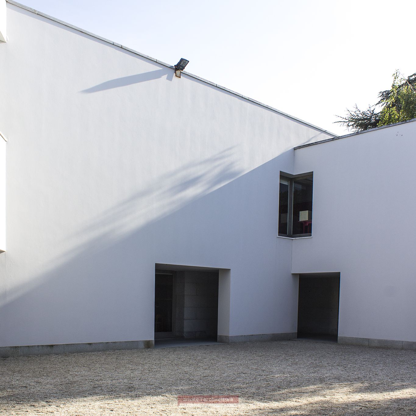 Esterno - Museo d'Arte Contemporanea Serralves – Àlvaro Siza Vieira