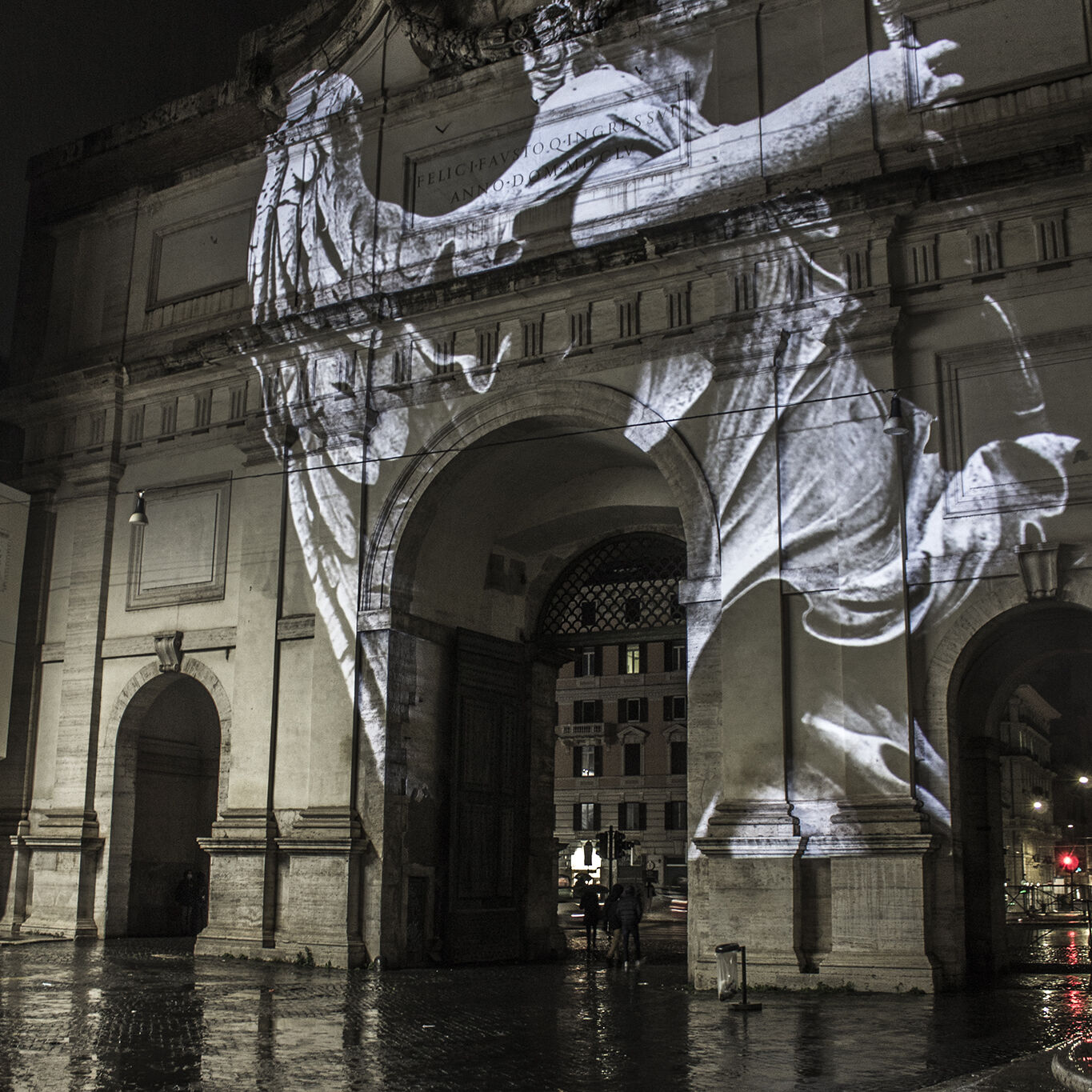 Custodes_video-installazione di Livia Cannella Custodes_video-installazione di Livia Cannella