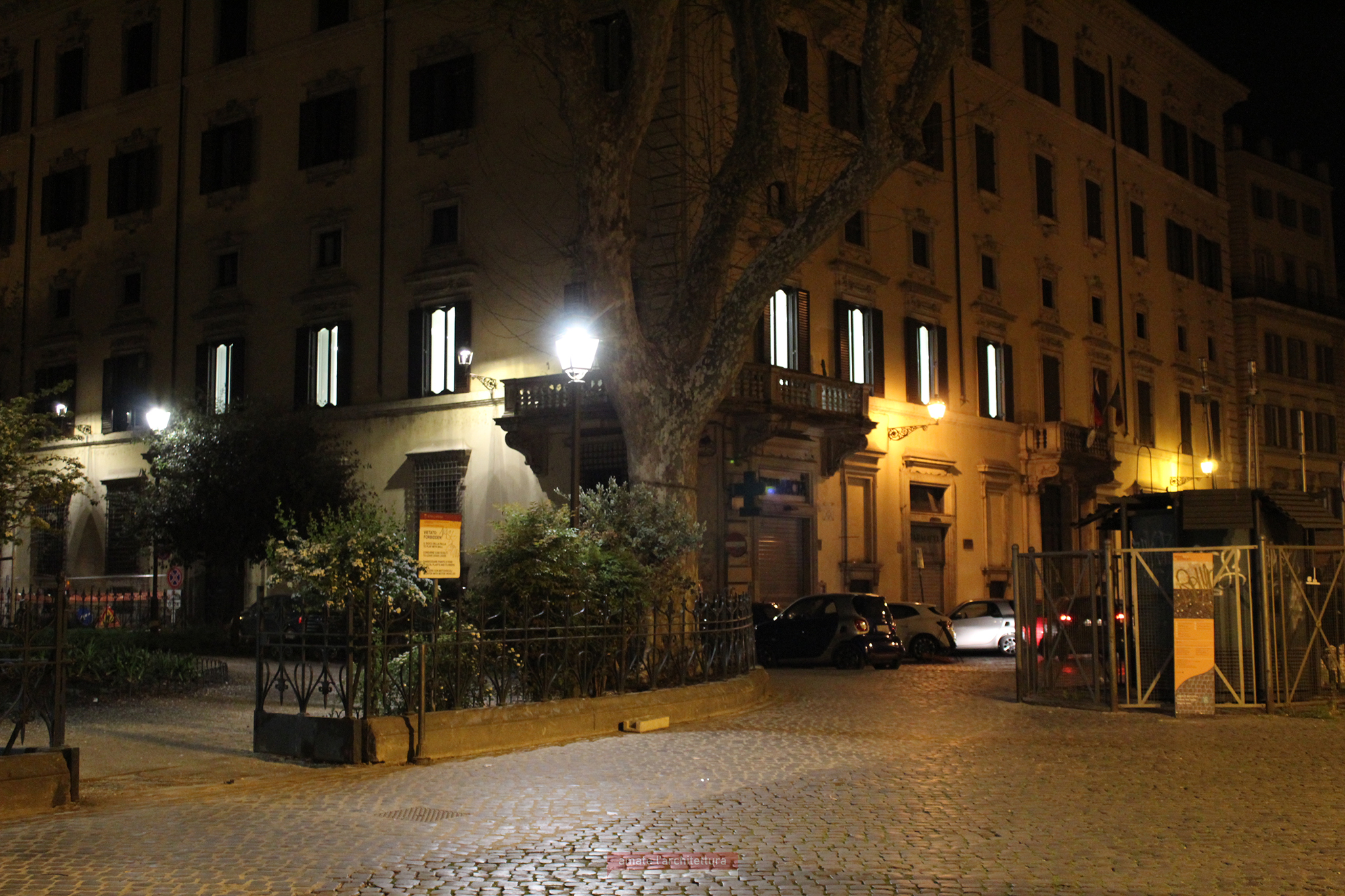 piazza Cairoli piazza Cairoli