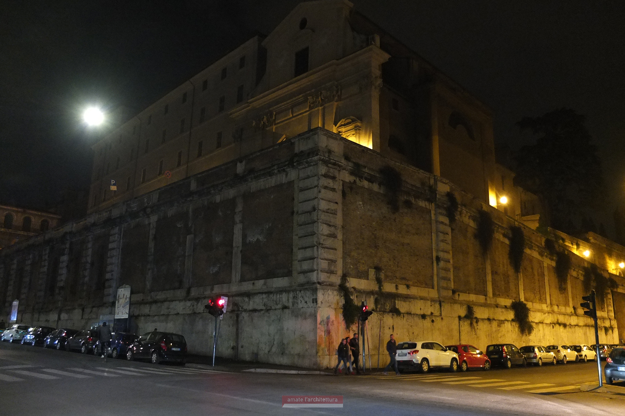 sodio vs LED a via degli Annibaldi sodio vs LED a via degli Annibaldi